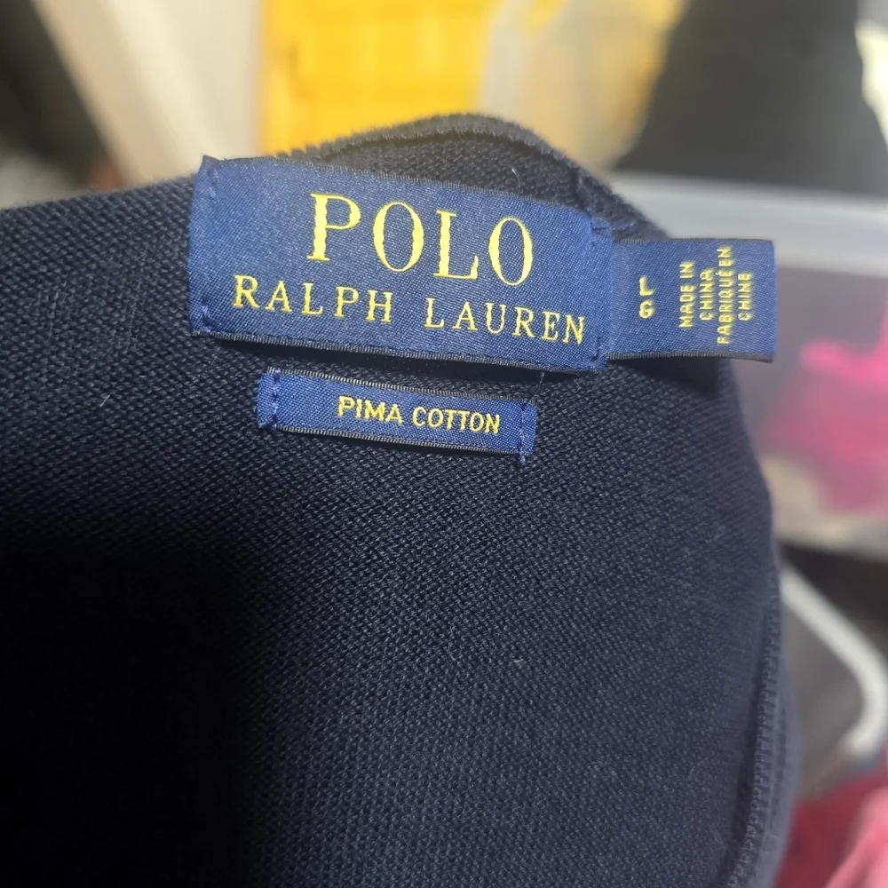 Ralph Lauren Men's Deep Blue V-Neck Sweater